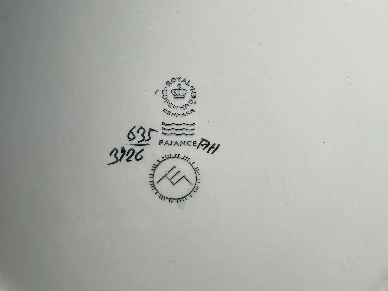 Billede 2 - Royal Copenhagen Baca Fajance fad