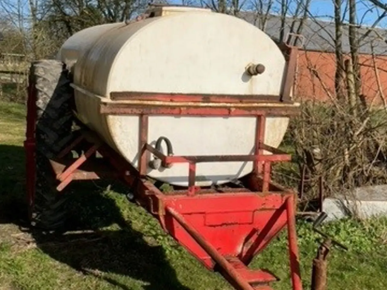 Billede 1 - - - - 3600 liter