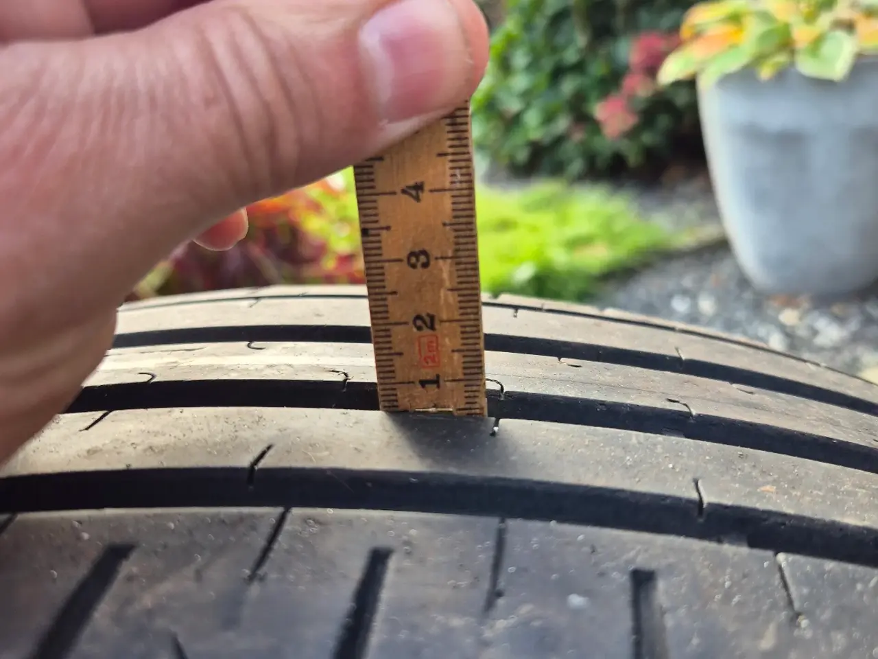 Billede 2 - 4 Stk. Good Year 215/45R20