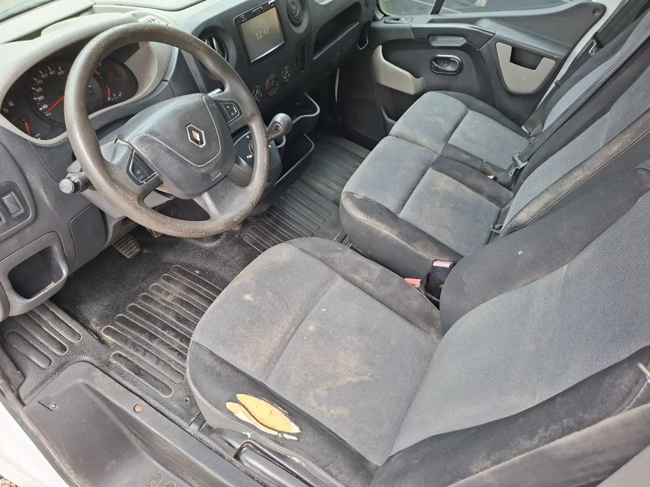 Billede 8 - Renault Master III T35 2,3 dCi 150 L2H2 Kassevogn aut.