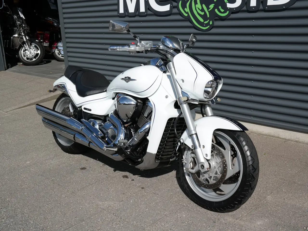 Billede 2 - Suzuki VZR 1800 Intruder MC-SYD       BYTTER GERNE