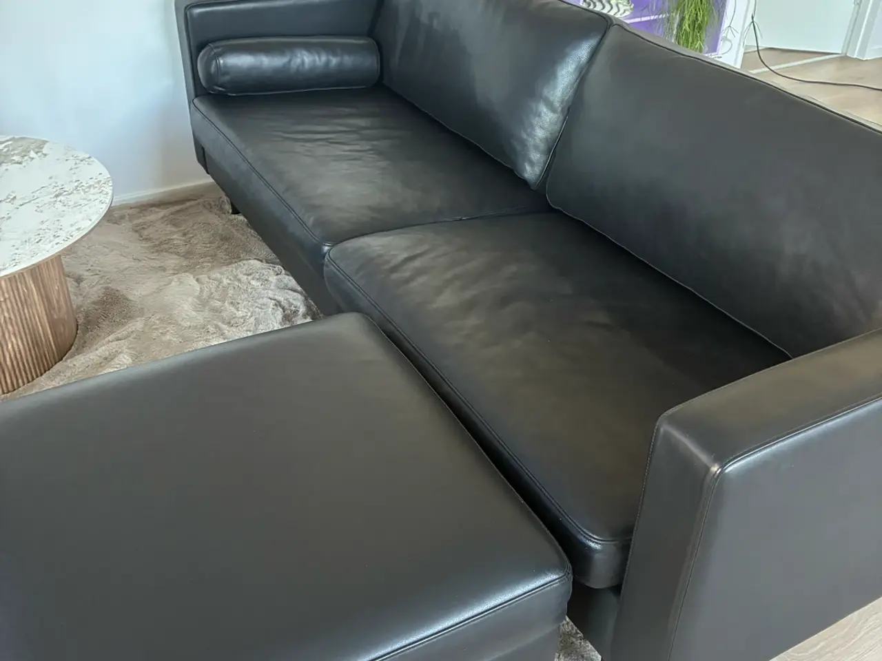 Billede 6 - 2 og 3 pers Mogens Hansen sofa med en puf