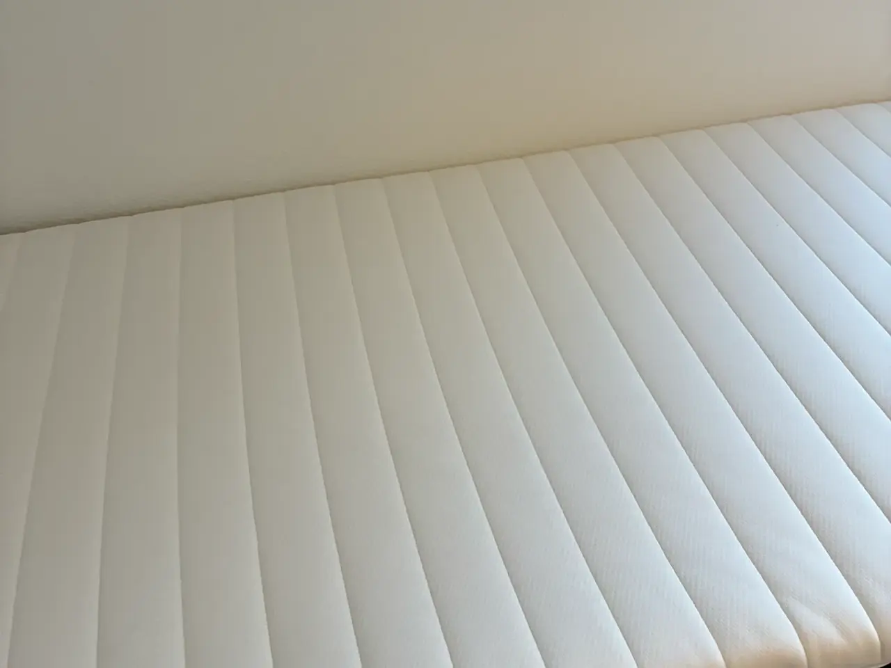 Billede 4 - Elevationsseng 200x90