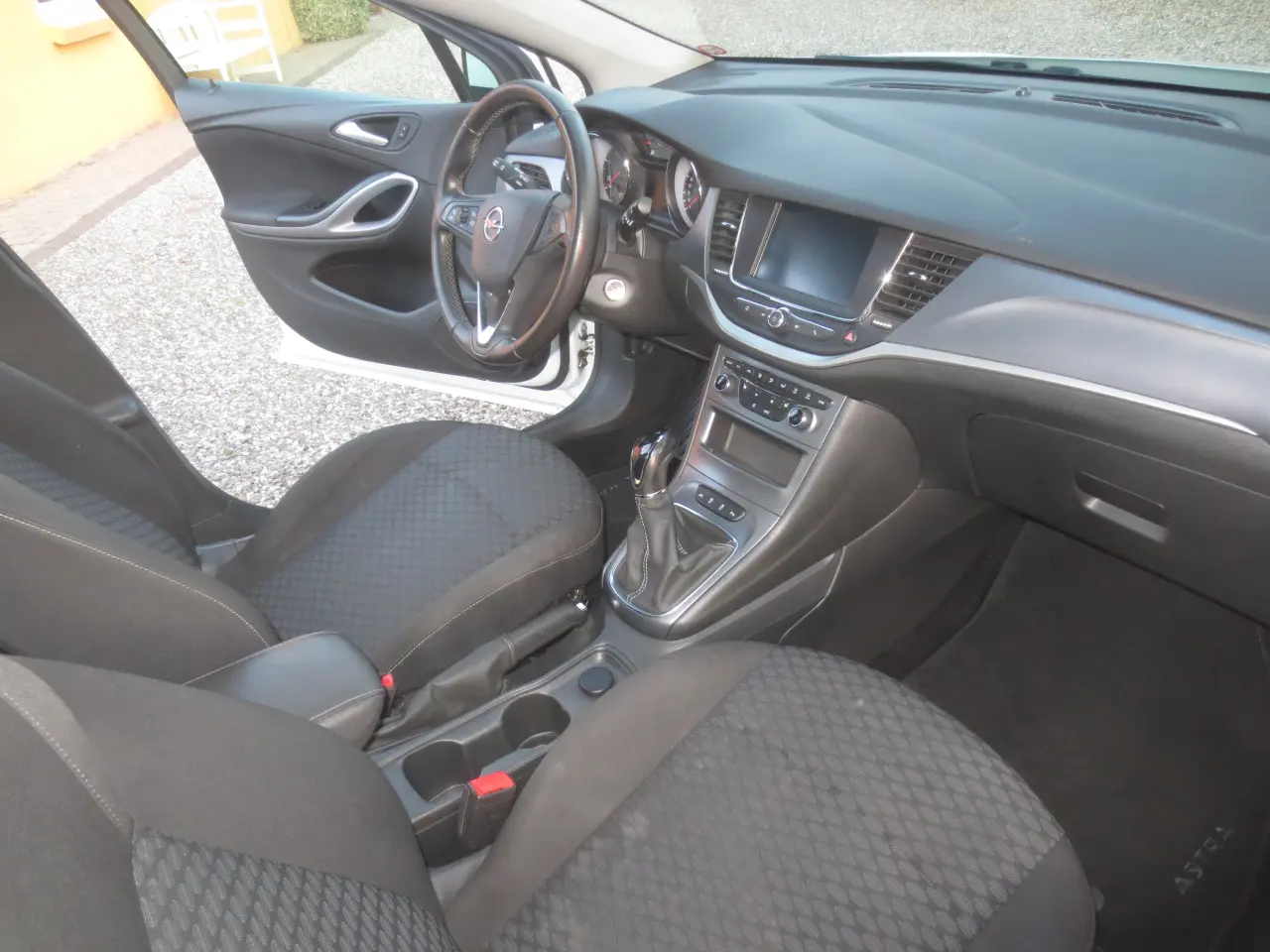 Billede 18 - Flot Opel Astra 1.6 CD St-car År 2018.