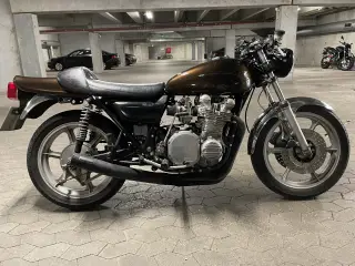 Lædersadel til Z900