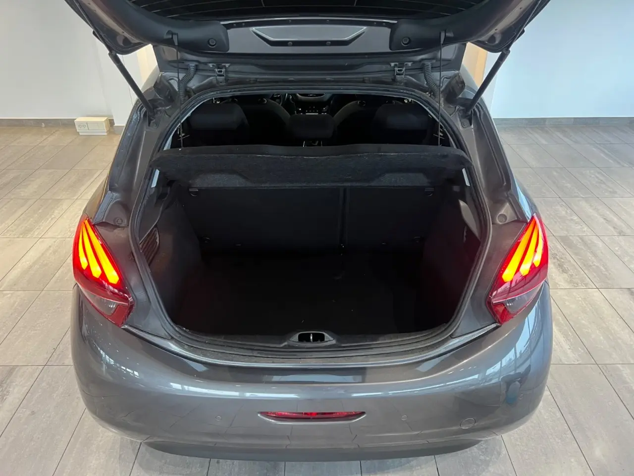 Billede 6 - Peugeot 208 1,6 BlueHDi 100 Active