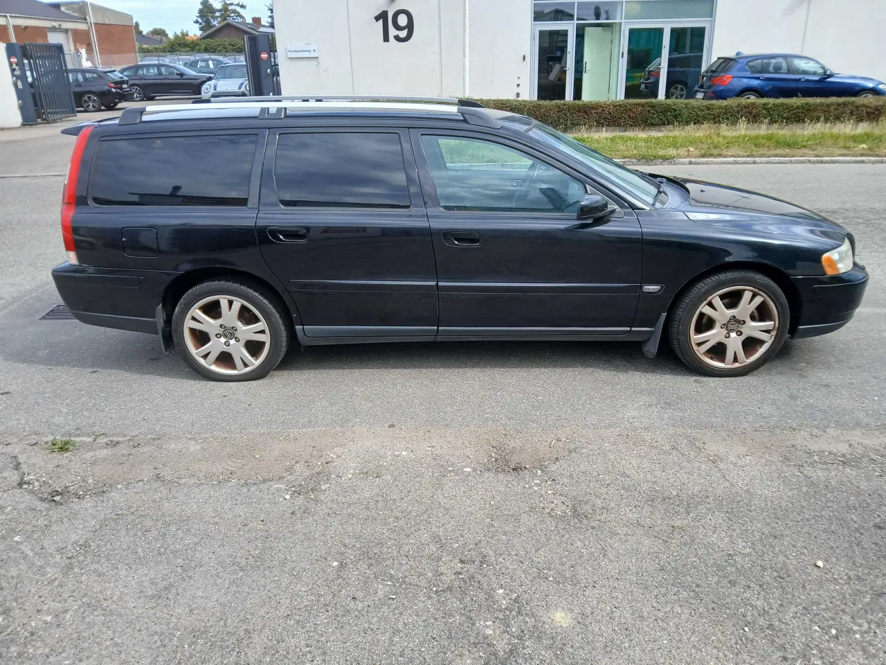 Billede 2 - Volvo v70 sælges