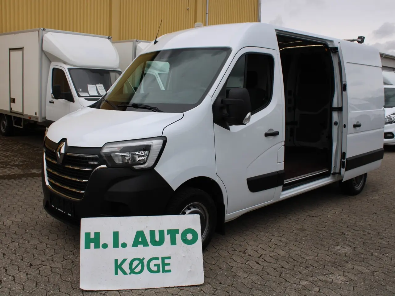 Billede 1 - Renault Master IV T33 2,3 dCi 150 L2H2 Kassevogn
