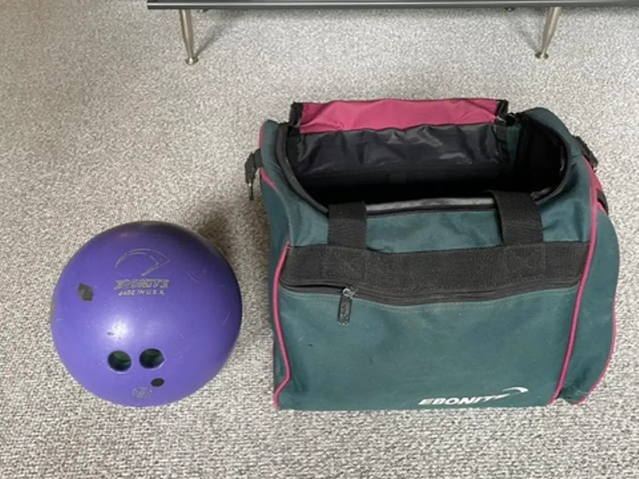 Billede 1 - Ebonite bowlingkugle - 5 kg. inkl. taske