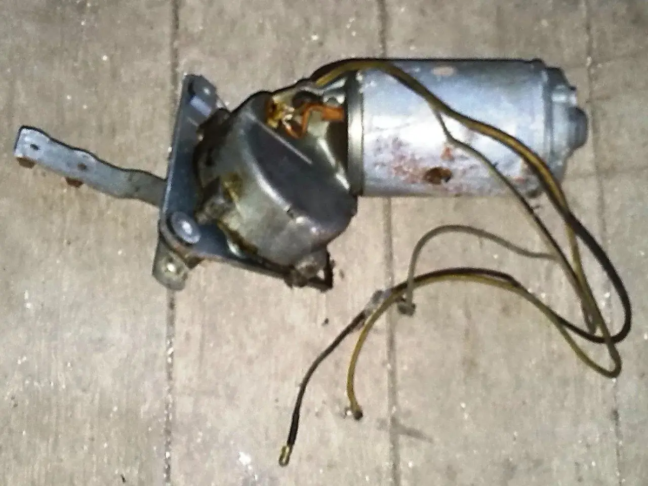 Billede 2 - Viskermotor Opel Kapitan.