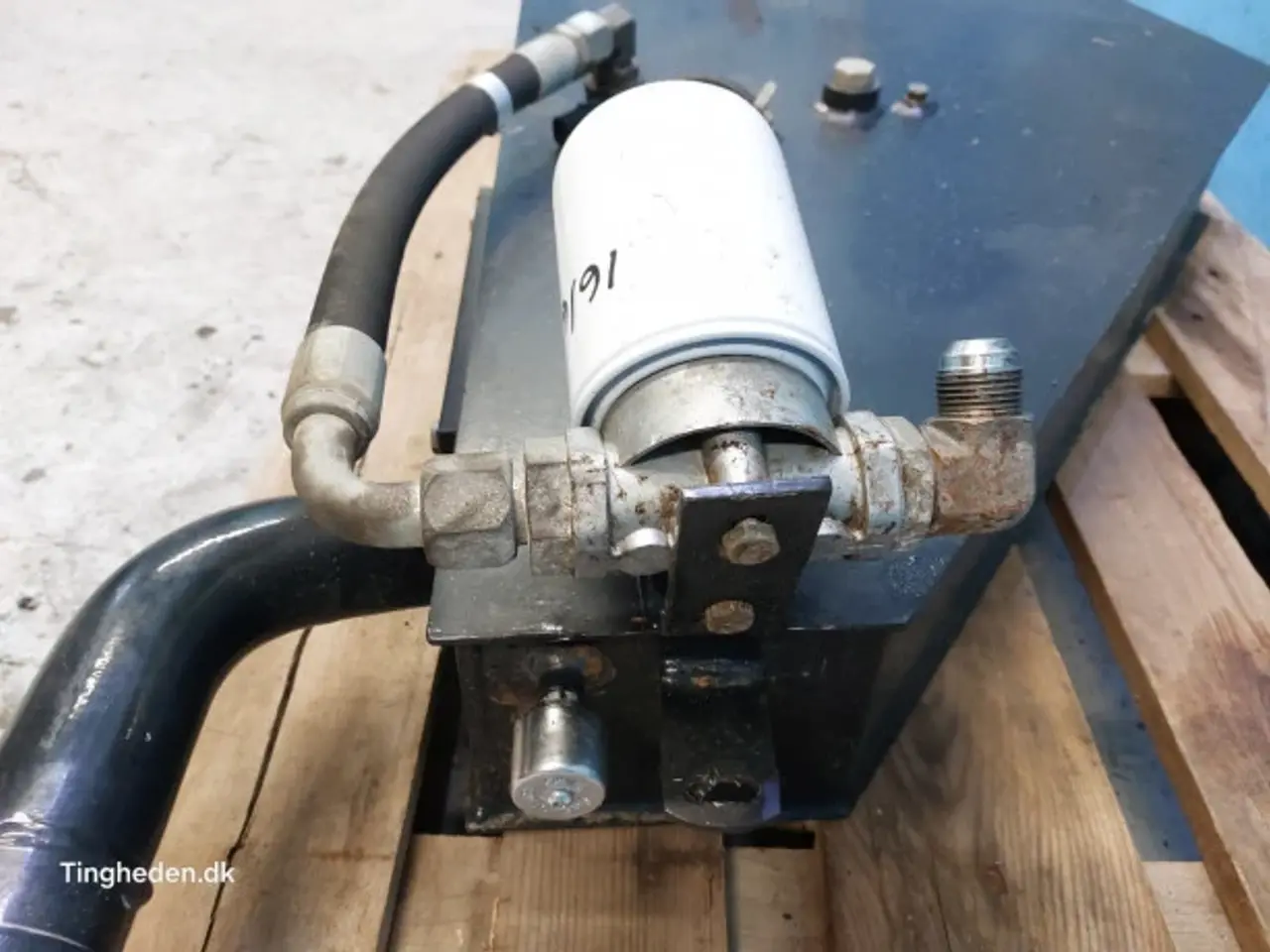 Billede 10 - New Holland BB9090 Hydraulik Olietank 700732534