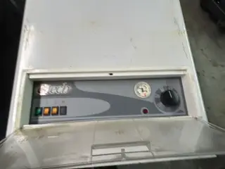 Tech Varmvandsbeholder 150 l