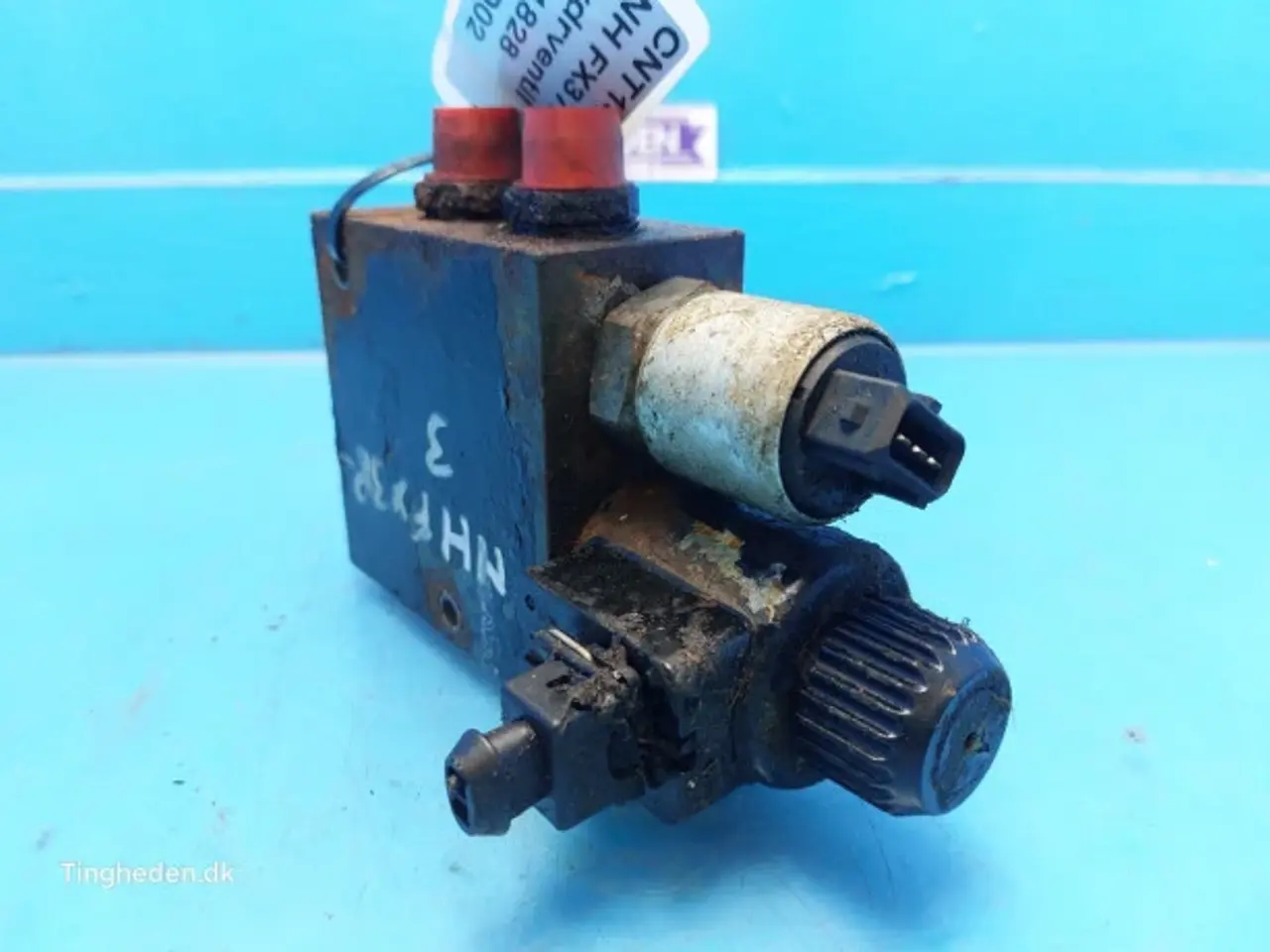 Billede 9 - New Holland FX375 Hydraulikventil 9831828