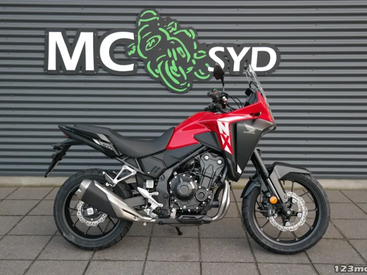Billede 1 - Honda NX 500 MC-SYD       BYTTER GERNE