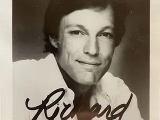 Autograf af Richard Chamberlain (8x12cm) !