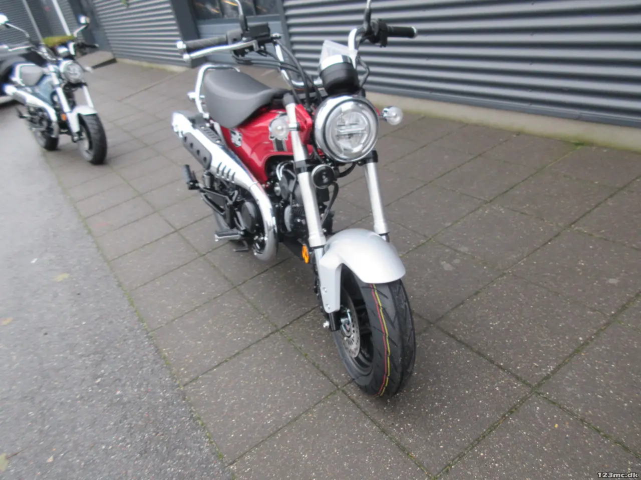 Billede 3 - Honda ST 125 Dax MC-SYD BYTTER GERNE