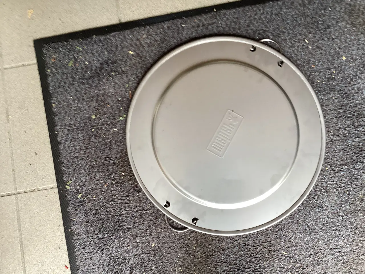 Billede 1 - Weber grill- pizza-serveringsfad i rustfritstål