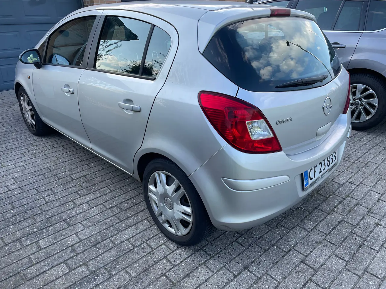 Billede 3 - Opel Corsa 1,4 16V Cosmo 1 ejers