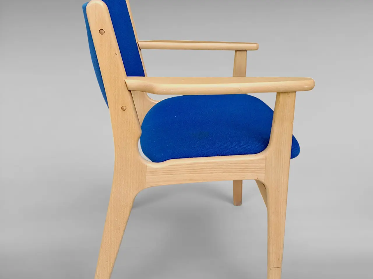 Billede 6 - Erik Buch armstol model 89 / B88 i bøg