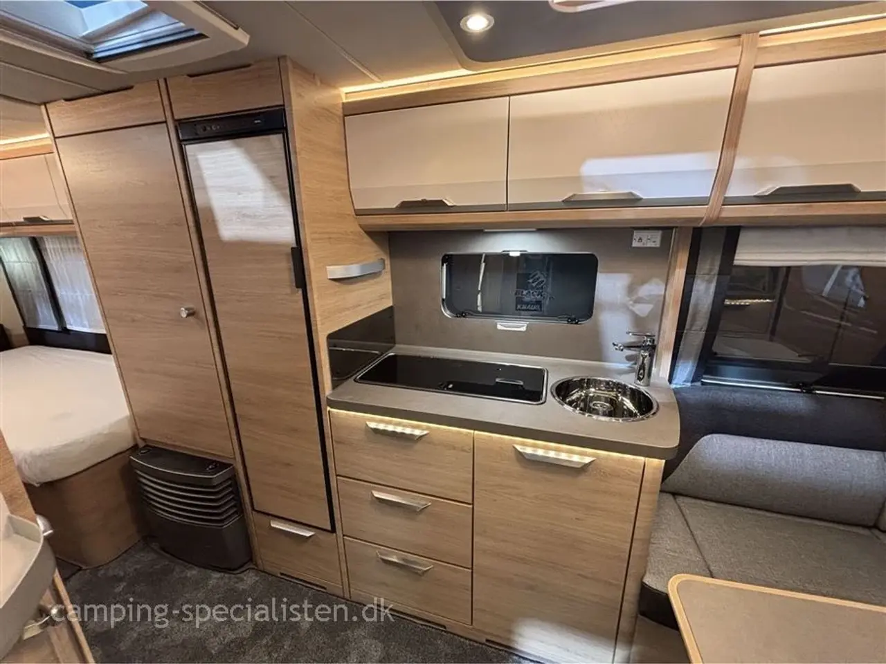 Billede 7 - 2026 - Knaus Südwind 540 UE   Knaus Südvind 540 UE Black Selection 2026 - kan snart ses hos Camping-Specialisten.dk