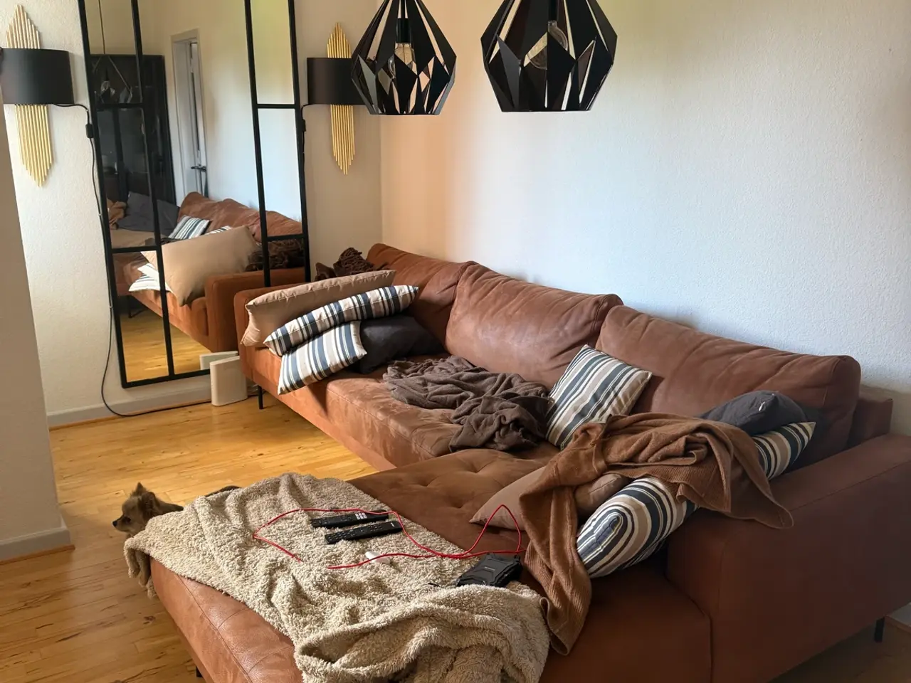 Billede 2 - Stor sofa med chaiselong