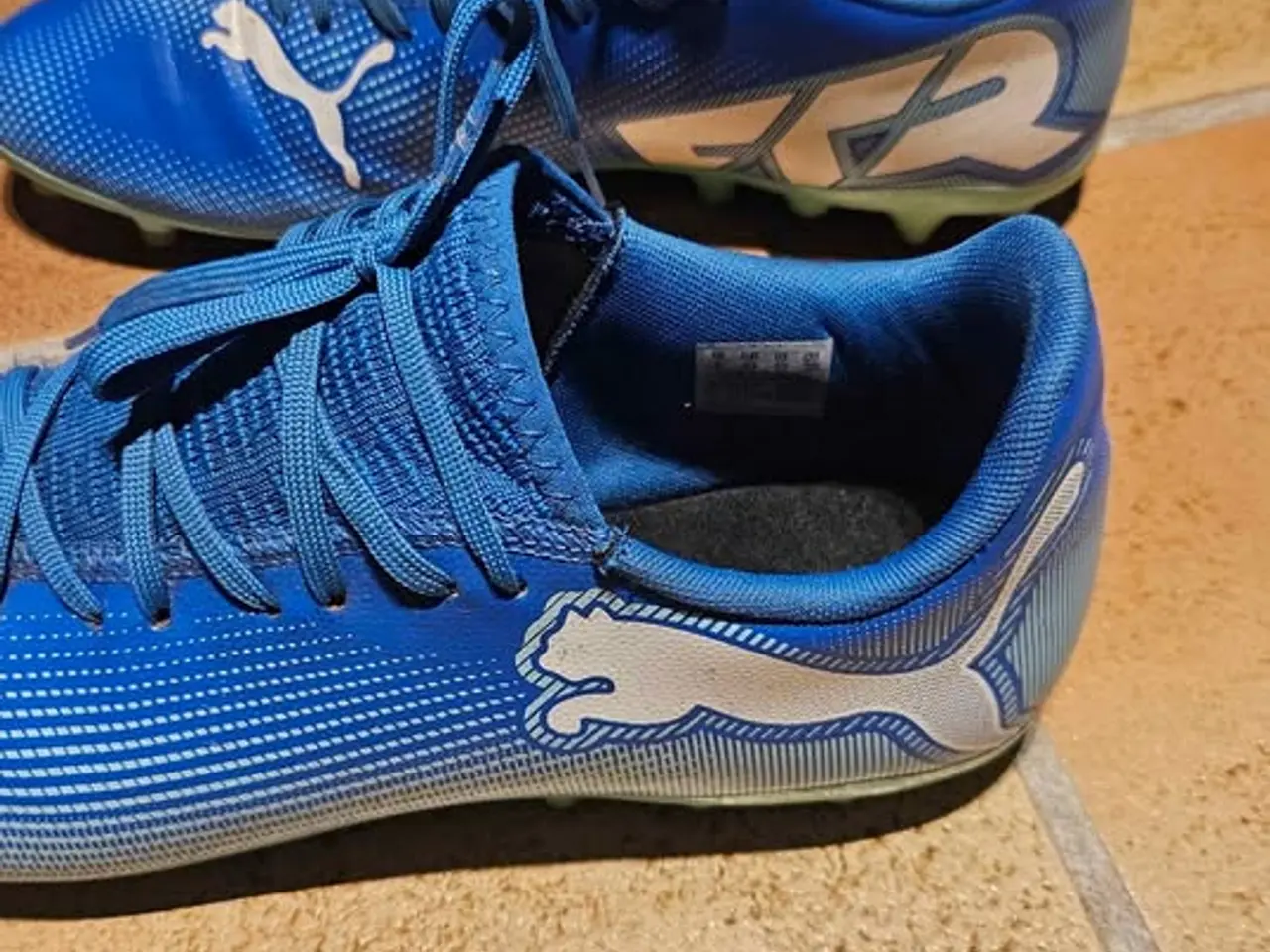 Billede 2 - Puma fodboldstøvler – str. 43