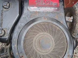 18 HK Havetraktor motor