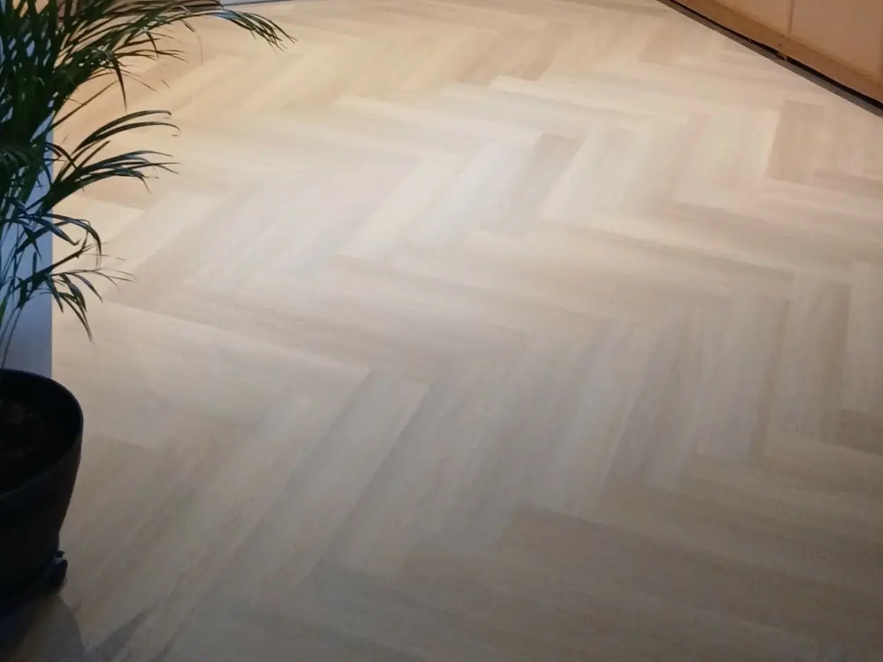 Billede 2 - Sildeben Herringbone klik-vinyl 730x146x6,5mm