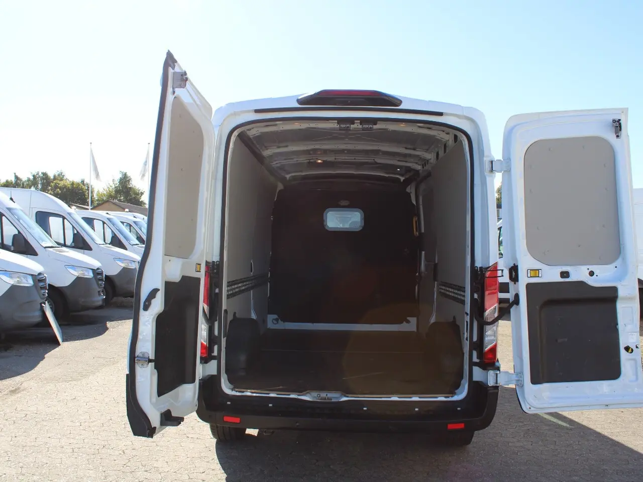 Billede 11 - Ford Transit 350 L3 Van 2,0 TDCi 130 Trend H2 FWD