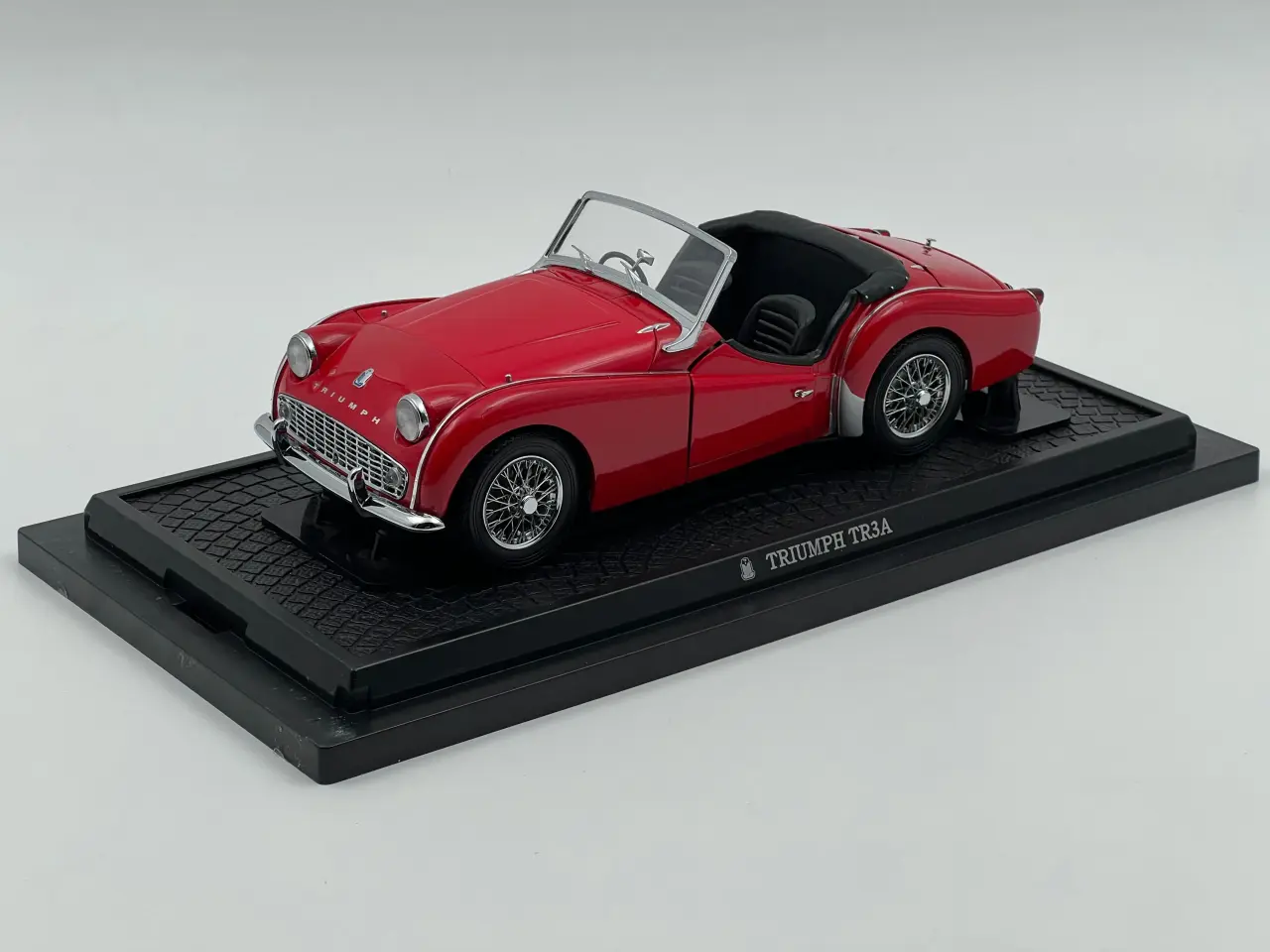 Billede 3 - 1957 Triumph TR3 fra Kyosho - 1:18