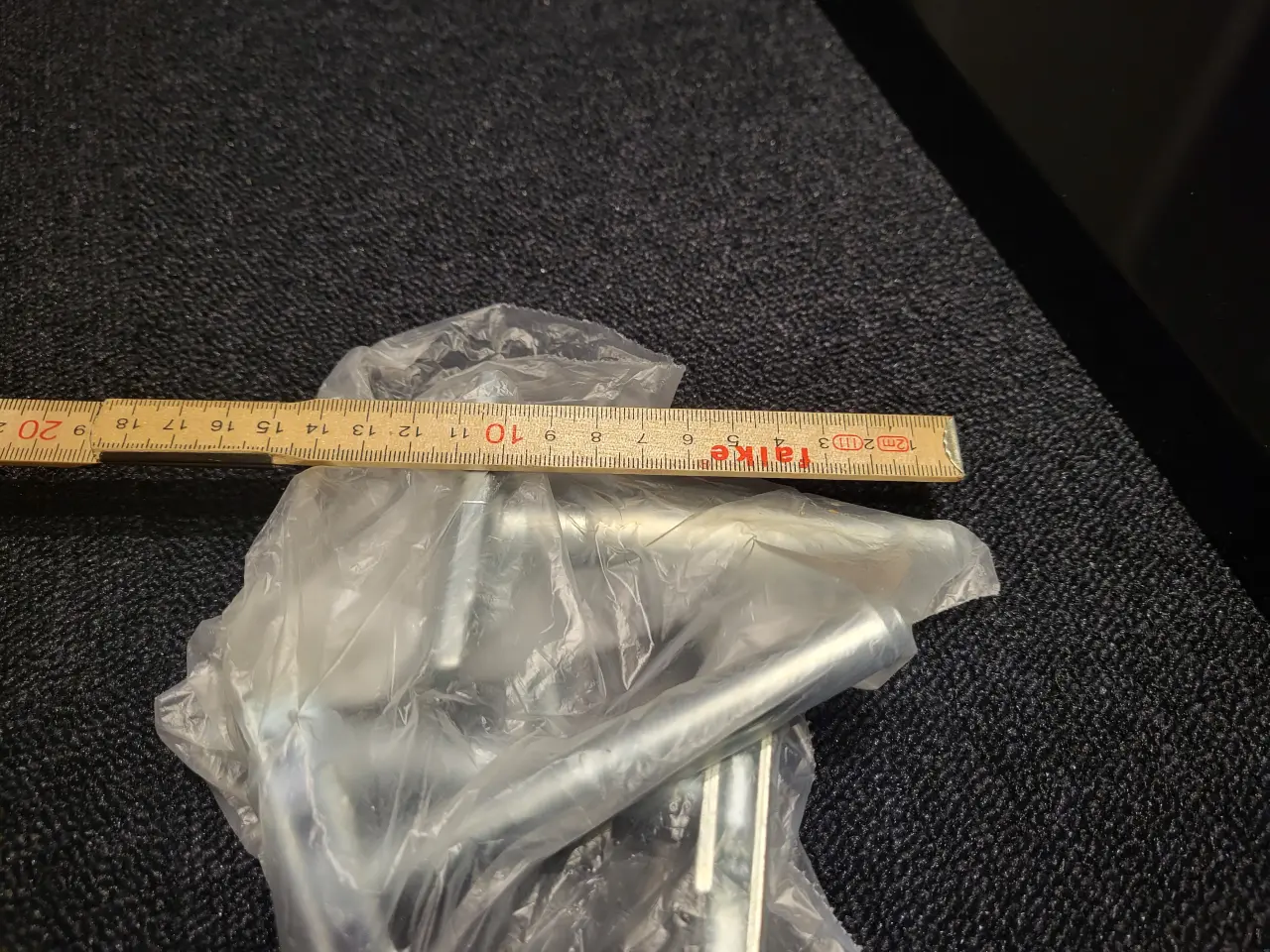 Billede 2 - 3 stk Mistral svævehylder i sort lak, 3 for 400 kr