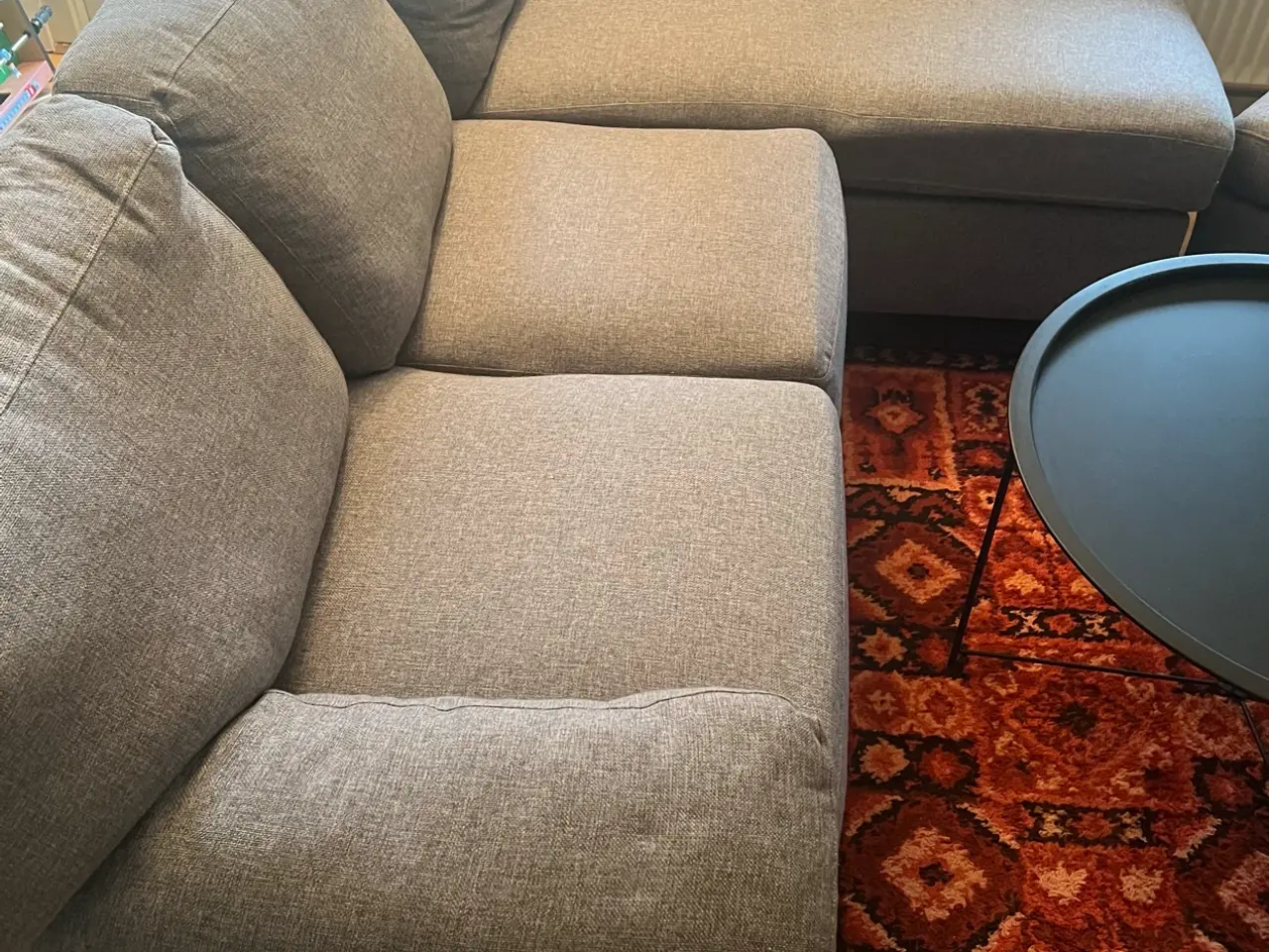Billede 2 - Sofa med chaiselong sælges