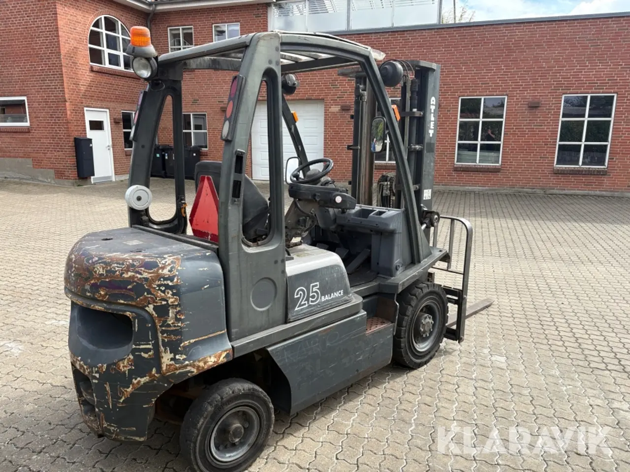 Billede 3 - Truck Nissan Y1D2A25T