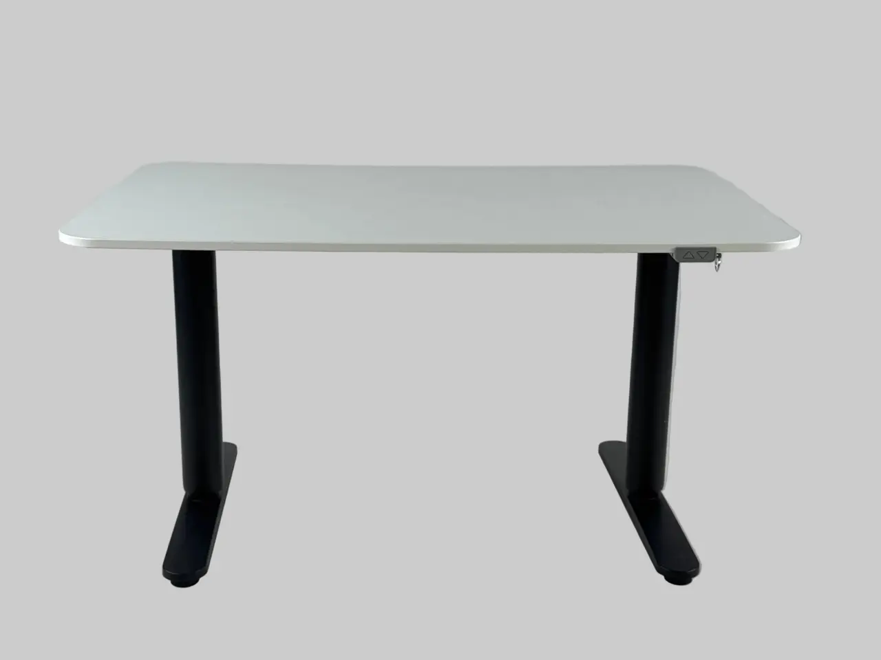 Billede 3 - IKEA BEKANT Hæve/sænkebord – Hvid/Sort Stel 120x80 cm