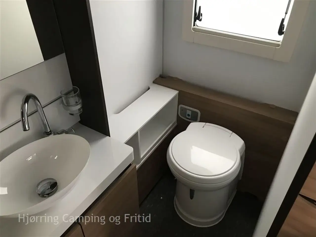 Billede 11 - 2019 - Adria Alpina 663 HT Alde Centralvarme