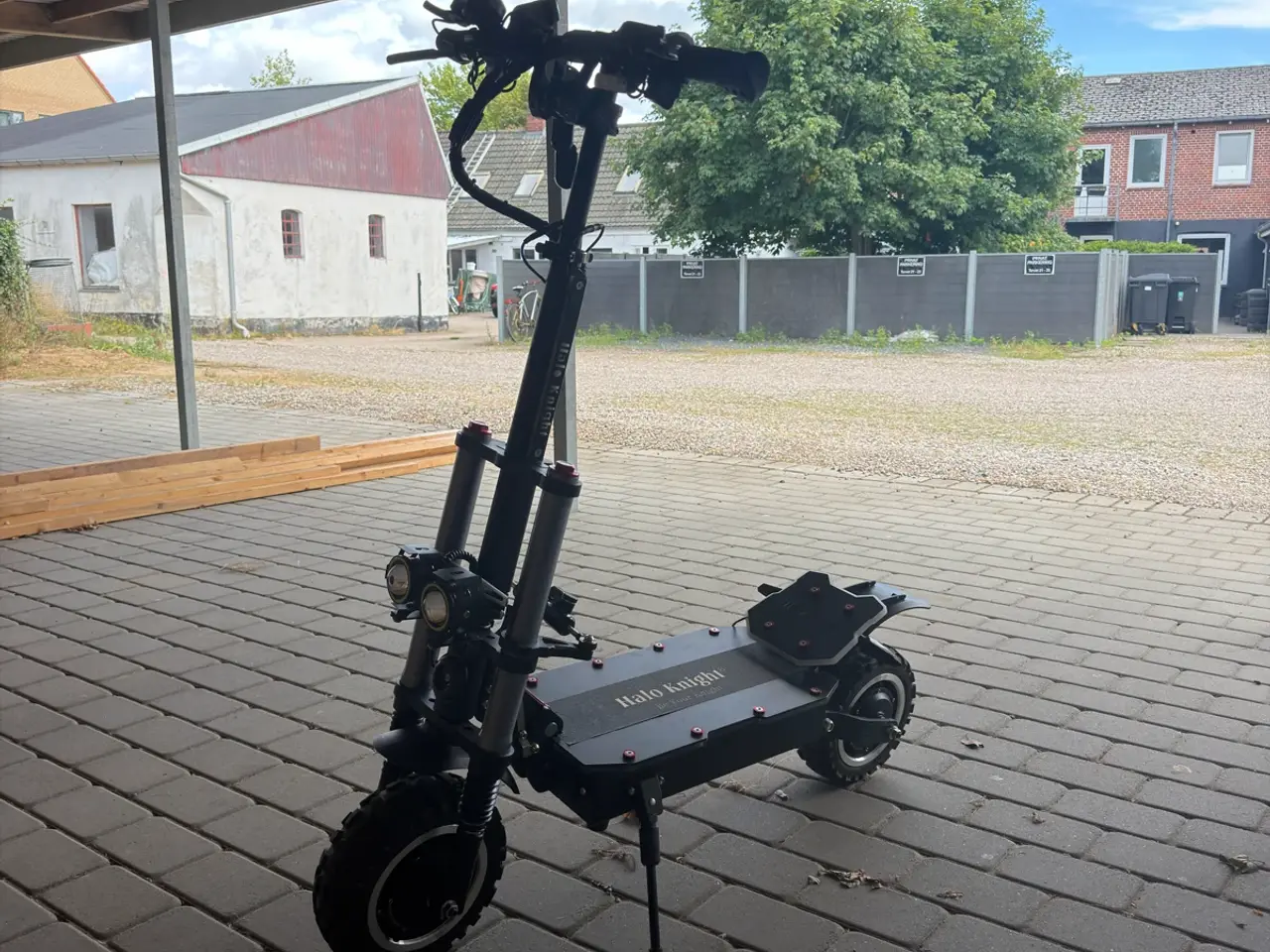 Billede 2 - Halo Knight T107Pro el løbehjul