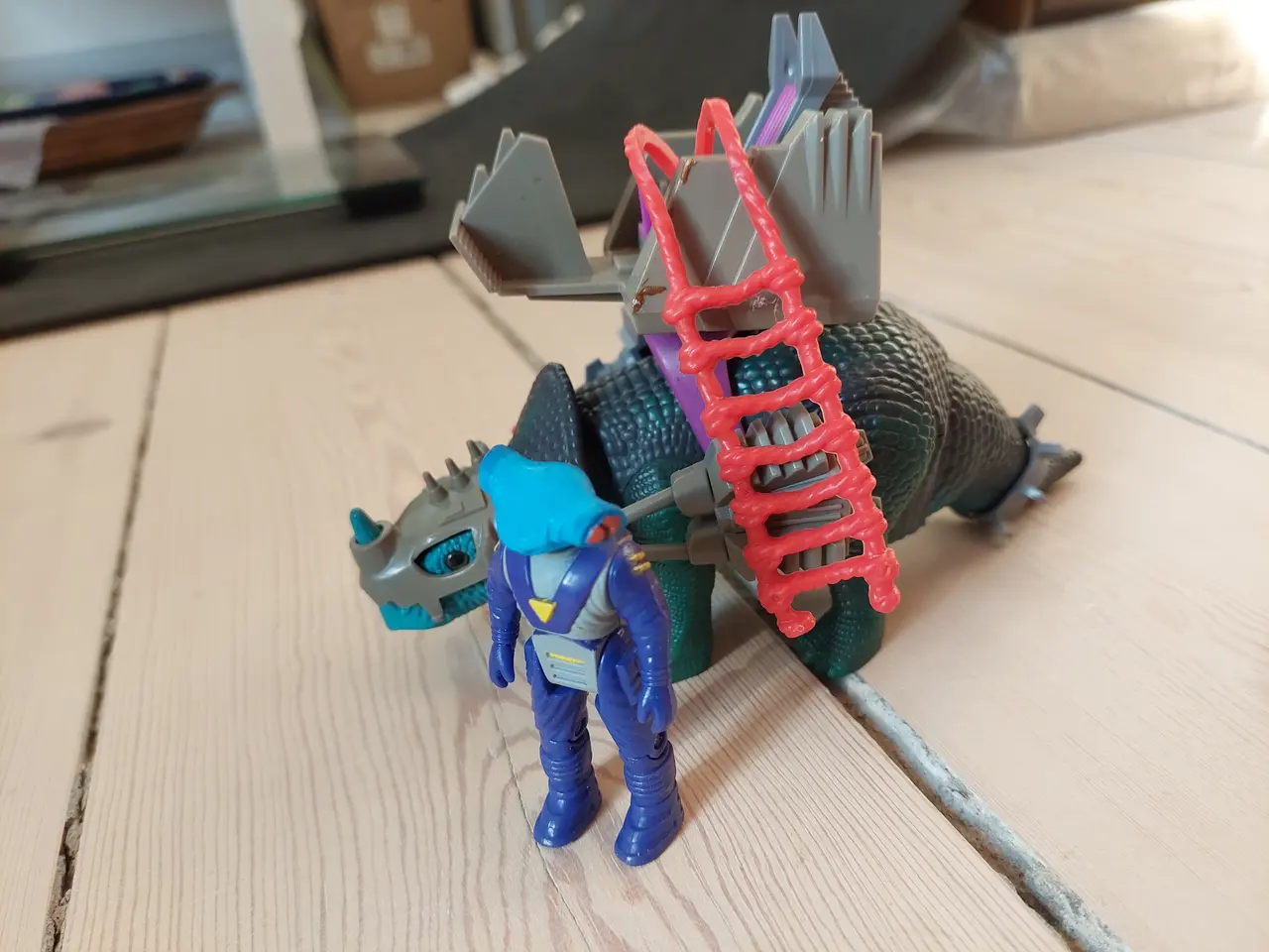Billede 2 - Dino-Riders - Monoclonius med Mako-figur
