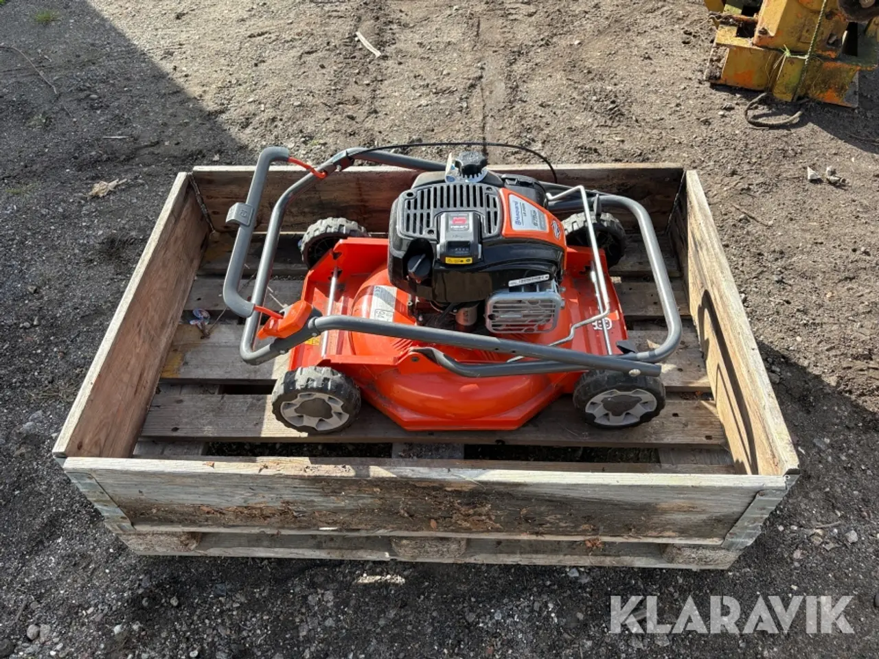 Billede 6 - Græsslåmaskine Husqvarna LB246PI