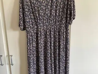 Kjole str xl (42/44)