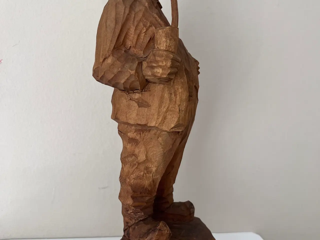 Billede 2 - Frihed Knudsen træ figur