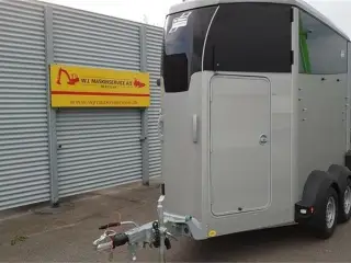 Ifor Williams HBX 403