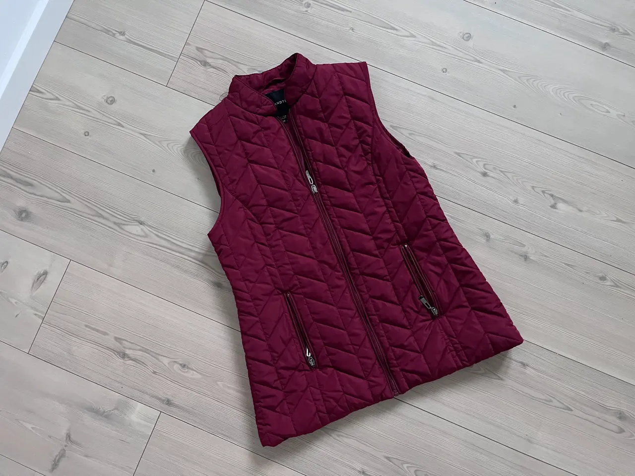 Billede 1 - Vest, str S Brandtex Dansk Design