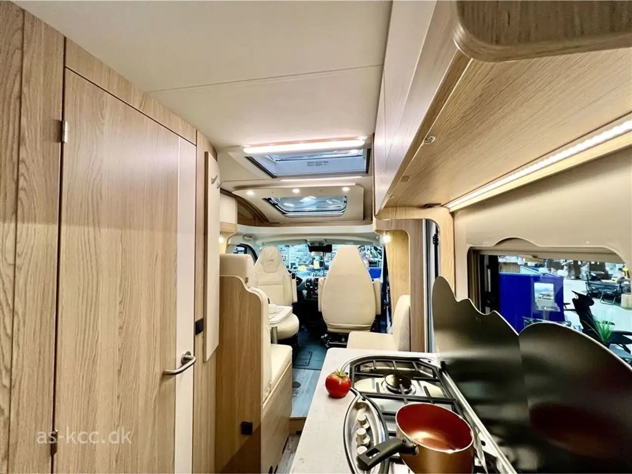 Billede 18 - 2025 - LMC Cruiser V646 Automat gear   LMC Cruise  V646 70års jubilæum med automatgear
