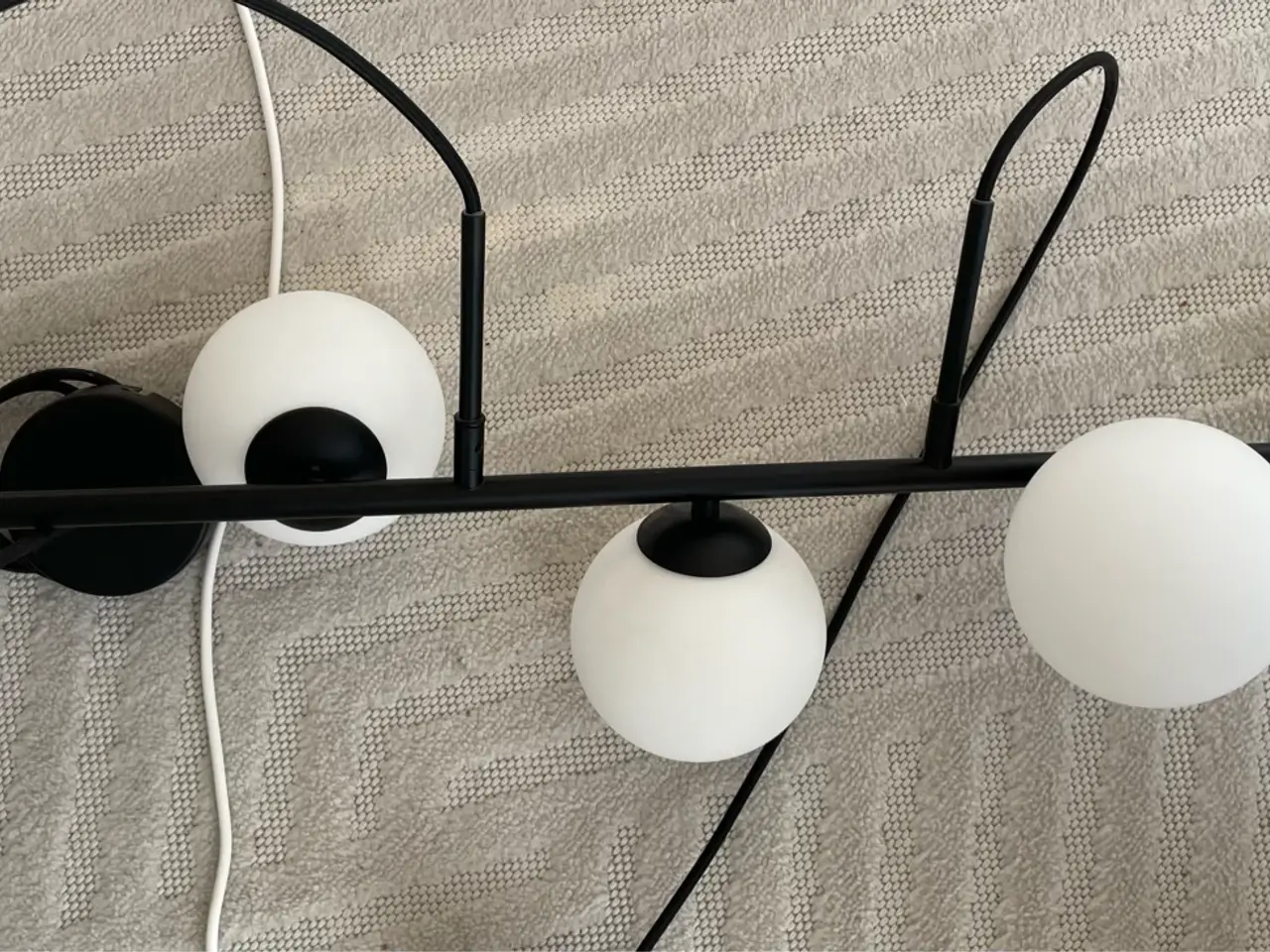 Billede 1 - Pendel med nye led pærer