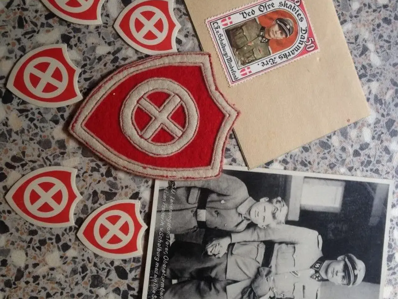 Billede 6 - Købes/Vurderes: Flag/Plakater fra ww1+2 Militaria