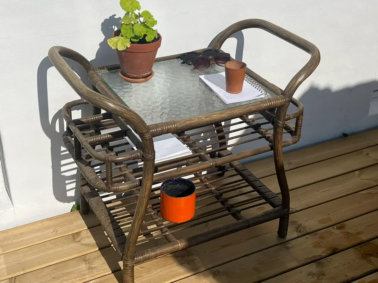 Billede 1 - Sidebord i bambus med glasplade