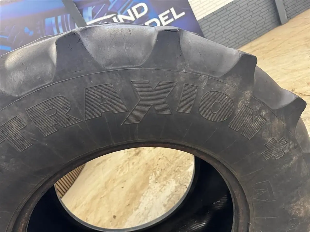 Billede 1 - Vredestein 600/70 R30
