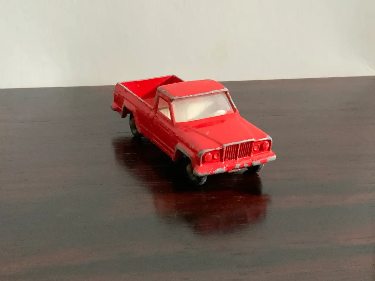 Billede 1 - Matchbox No. 71 Jeep Gladiator Pickup Truck 