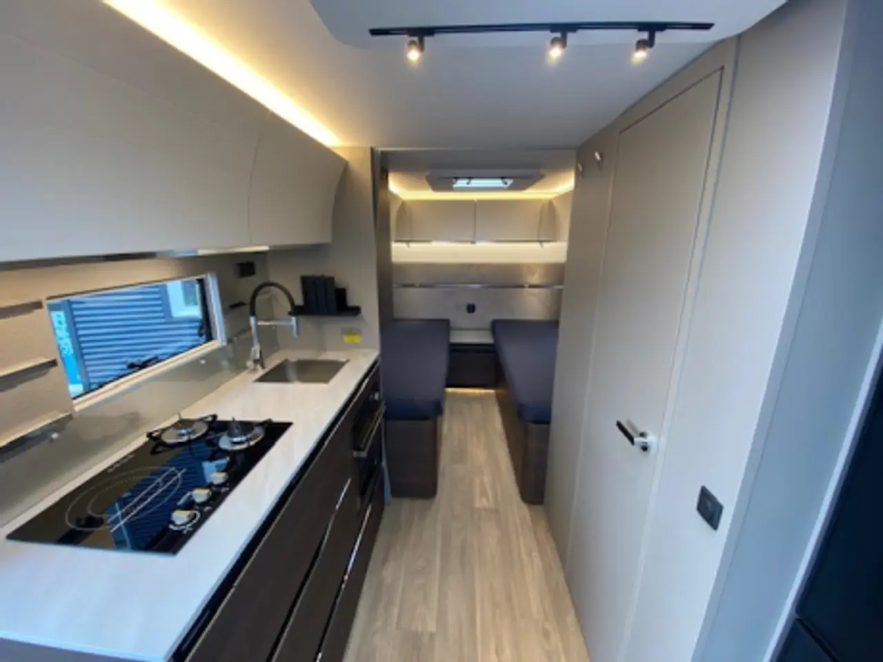Billede 11 - Adria Alpina 583 UL