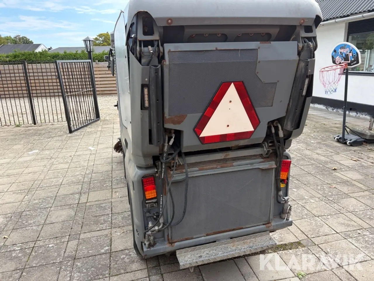 Billede 5 - Feje/sugemaskinw Karcher MC130